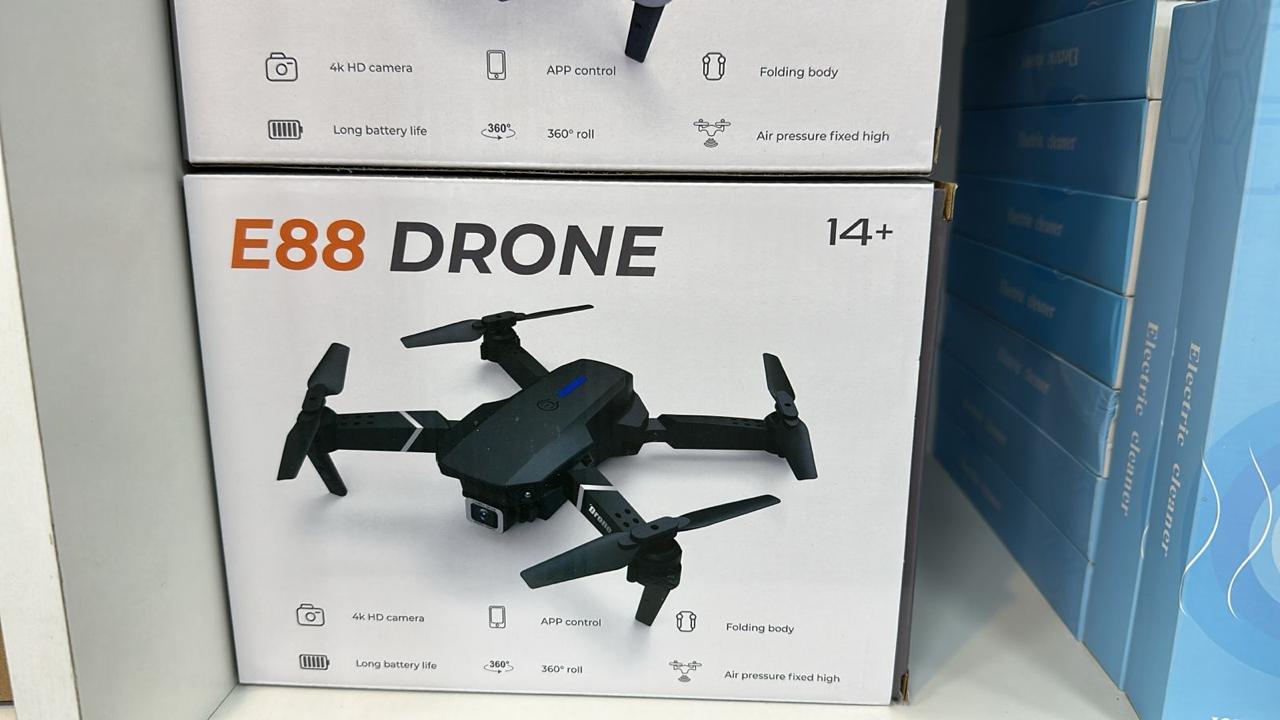 New Drone Without Camera For Kids - GPS and Headless Mode - Black